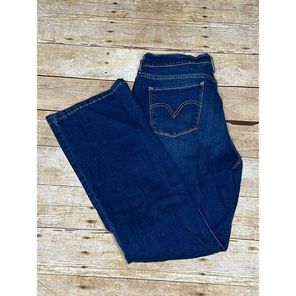 LEVI'S SIZE 12 MID-RISE CLASSIC CASUAL EVERYDAY BOOTCUT STRETCH PREMIUM JEANS - Picture 6 of 11